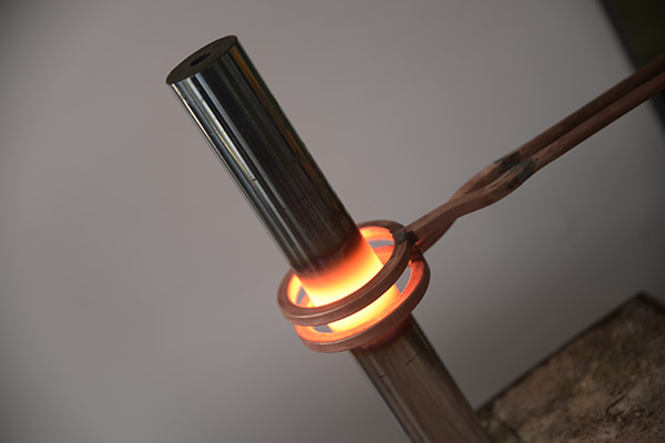 電感應加熱器要求